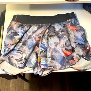 Lululemon Running Shorts - purple - size 8